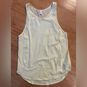 Lululemon mesh‎ sculpt tank. Size 6